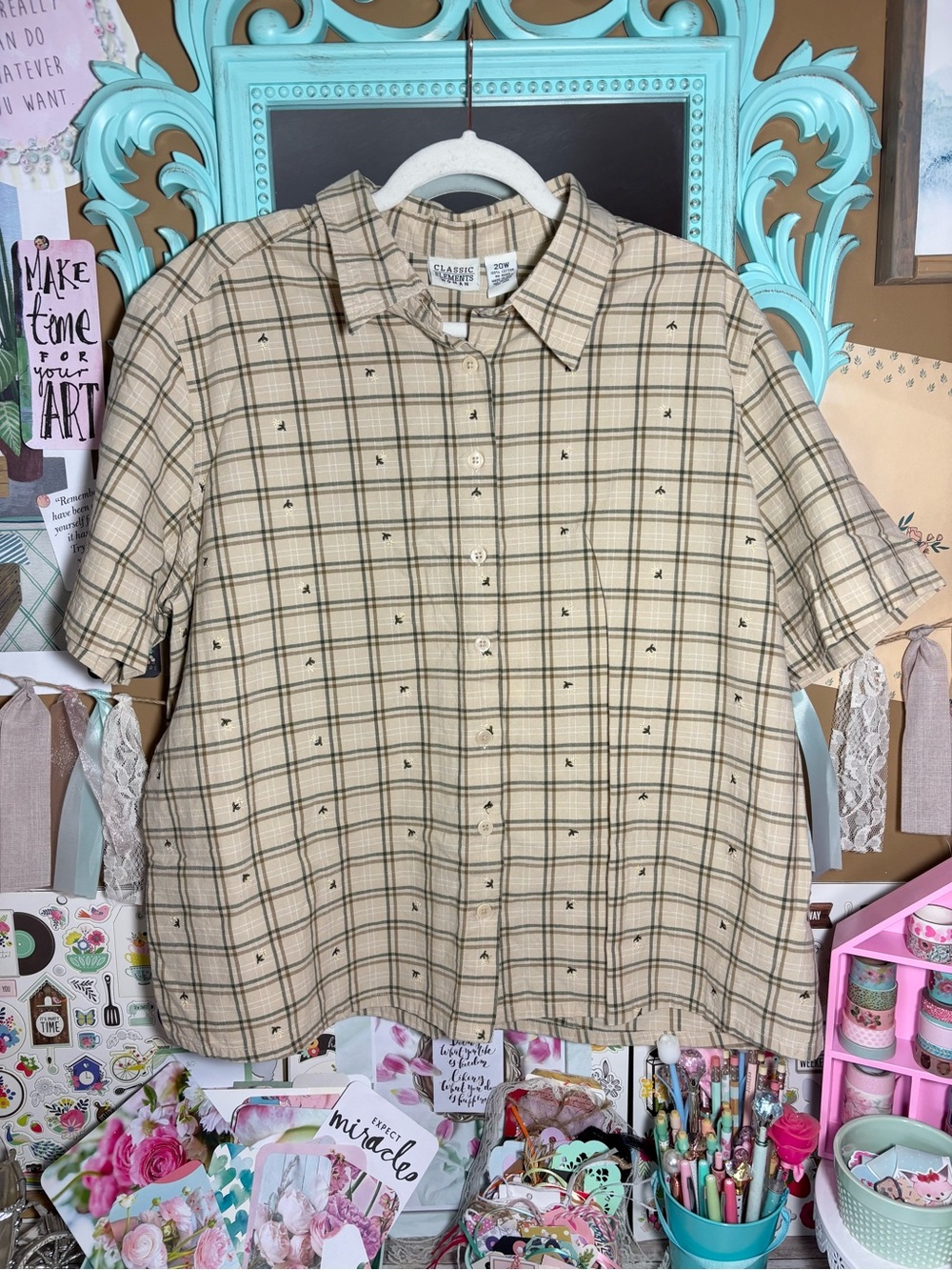 Classic Elements Woman Brown Plaid Floral Embroidered Button Down Top Size 20W